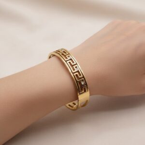 Durable stainless steel bangle