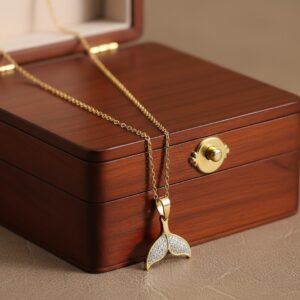 Fish Tail Pendant Necklace