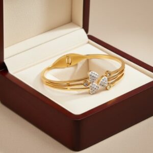 Bracelet With Heart Designs